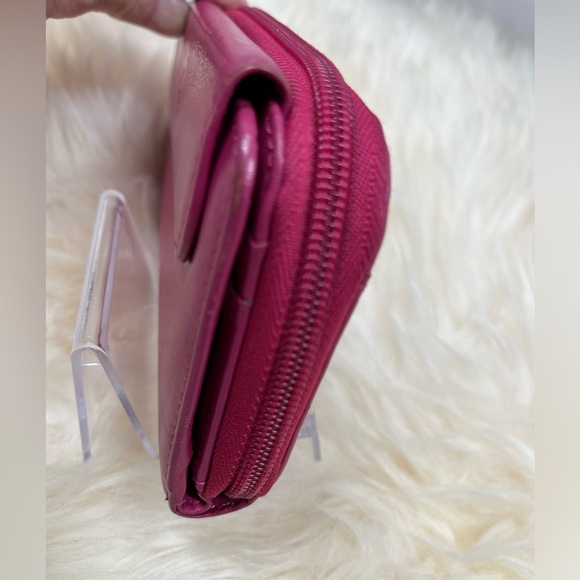 Rowallan of Scotland Sedona Raspberry Zippy Long Wallet , Soft Leather - Picture 5 of 16